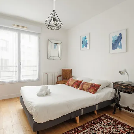 Calme En Centre-ville Avec Parking Apartmán Nantes