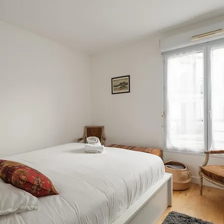 Calme En Centre-ville Avec Parking